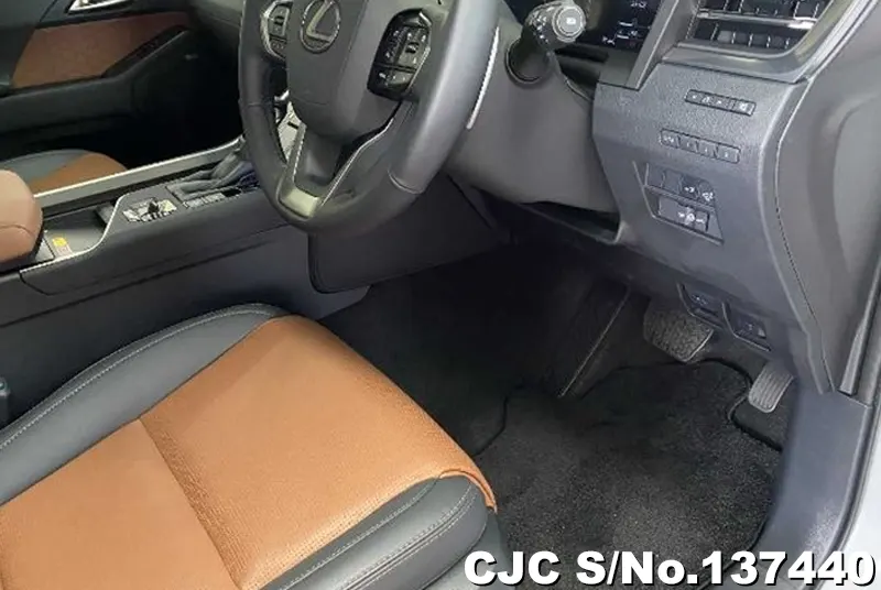 2025 Lexus / GX 550 Stock No. 137440