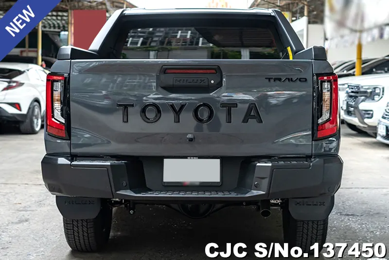 Toyota Hilux in Ash for Sale Image 5