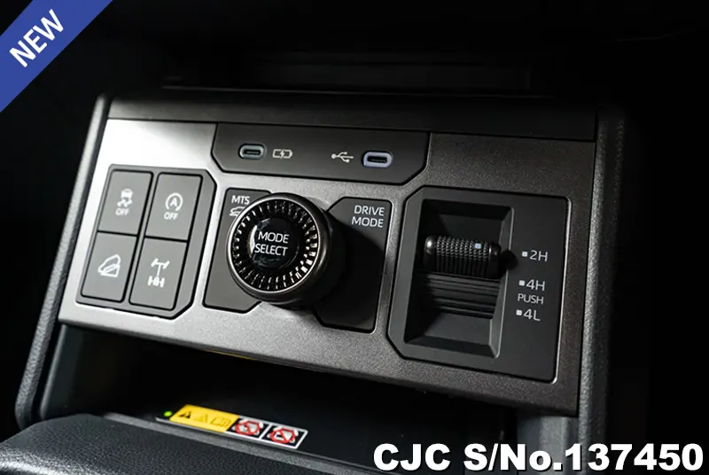 2026 Toyota / Hilux / Travo Stock No. 137450