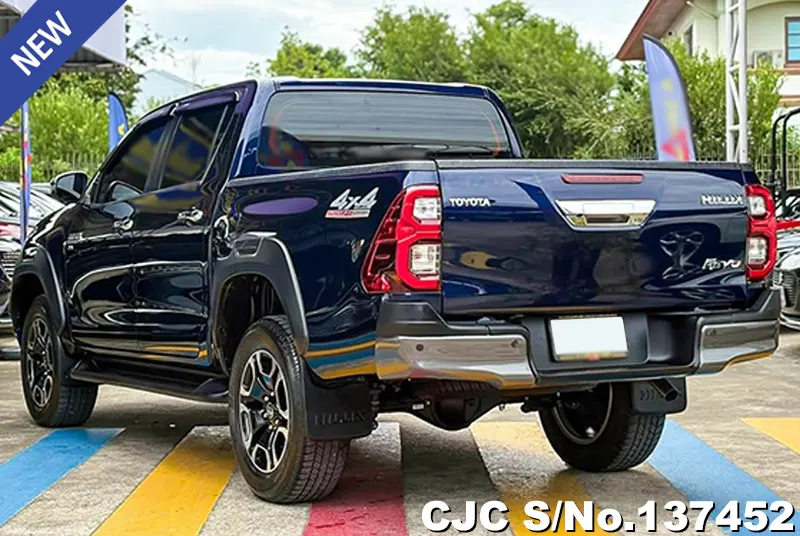 Toyota Hilux in Blue for Sale Image 1