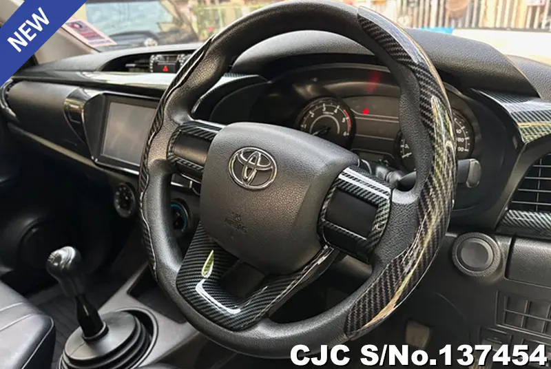 2020 Toyota / Hilux / Revo Stock No. 137454