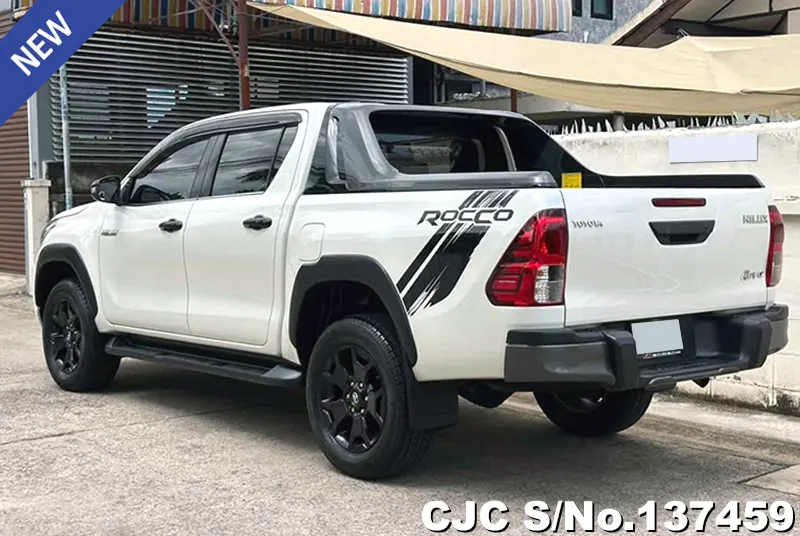 Toyota Hilux in White for Sale Image 1