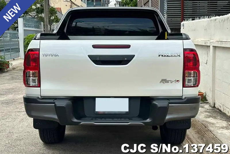 2019 Toyota / Hilux / Revo Rocco Stock No. 137459