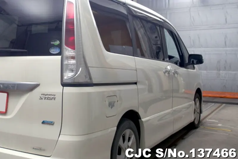 2012 Nissan / Serena Stock No. 137466