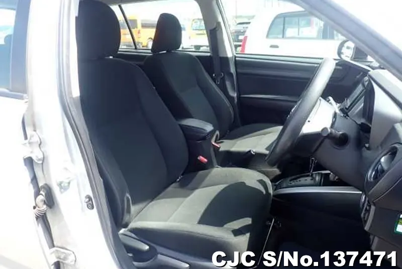 2020 Toyota / Corolla Fielder Stock No. 137471