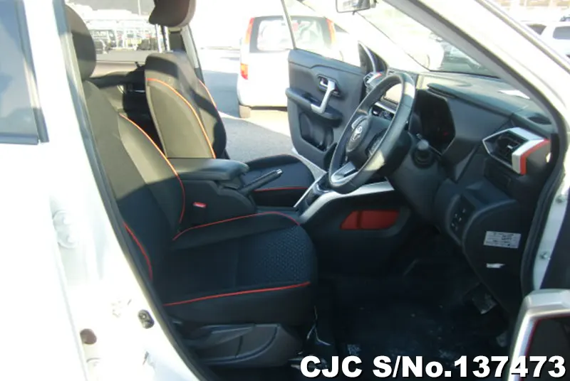 2020 Toyota / Raize Stock No. 137473