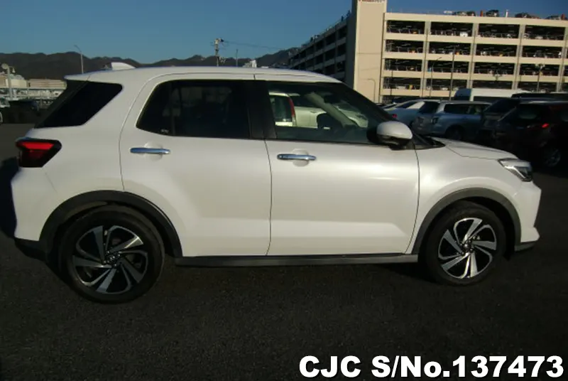 2020 Toyota / Raize Stock No. 137473