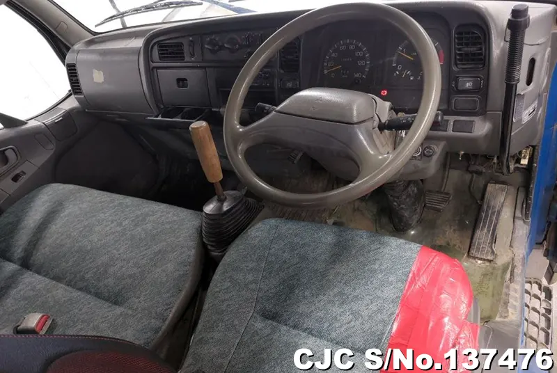 2000 Mitsubishi / Canter Stock No. 137476