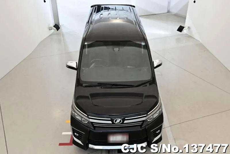 2017 Toyota / Voxy Stock No. 137477