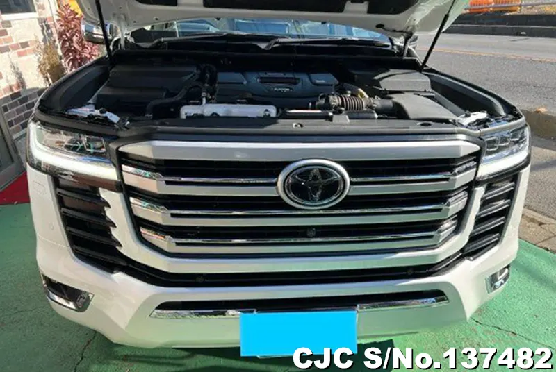 2024 Toyota / Land Cruiser Stock No. 137482