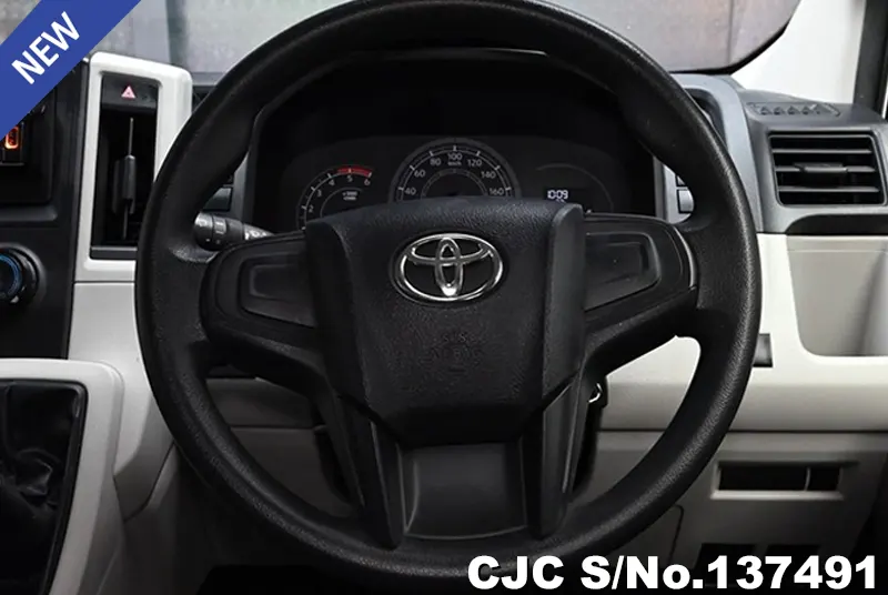 2022 Toyota / Hiace Stock No. 137491