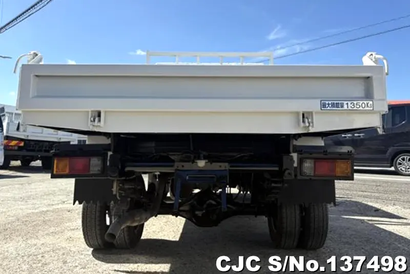 2005 Mazda / Titan Stock No. 137498