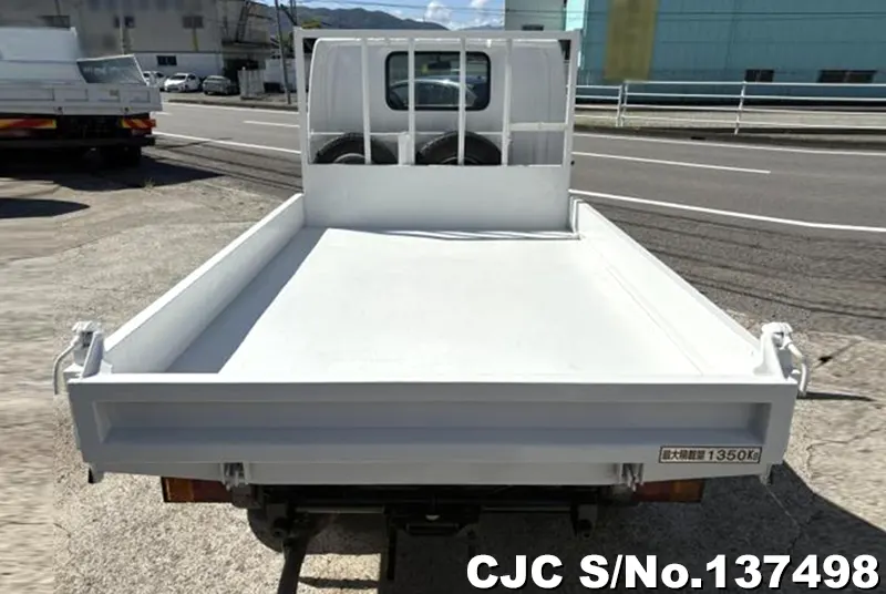 2005 Mazda / Titan Stock No. 137498