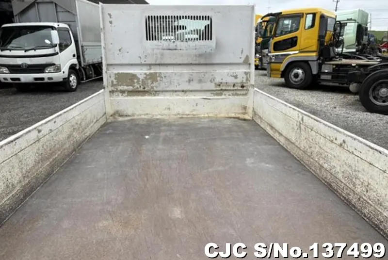 2005 Isuzu / Elf Stock No. 137499