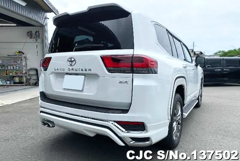 2025 Toyota / Land Cruiser Stock No. 137502