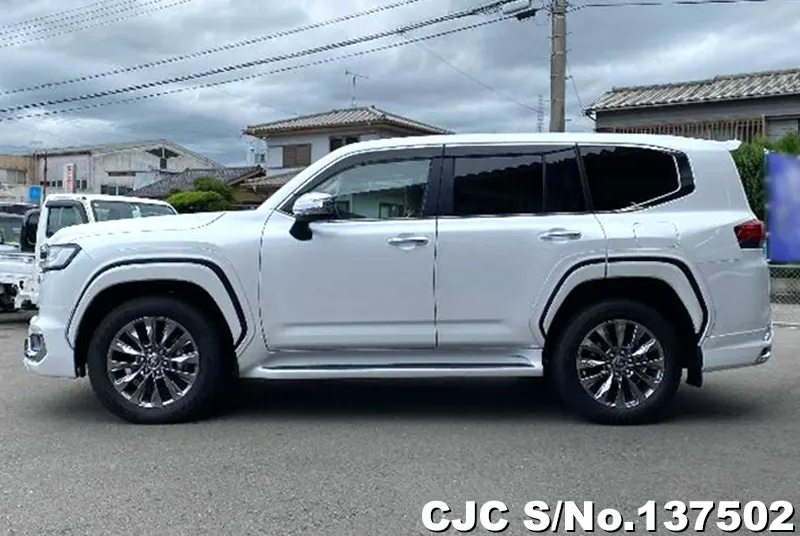 2025 Toyota / Land Cruiser Stock No. 137502