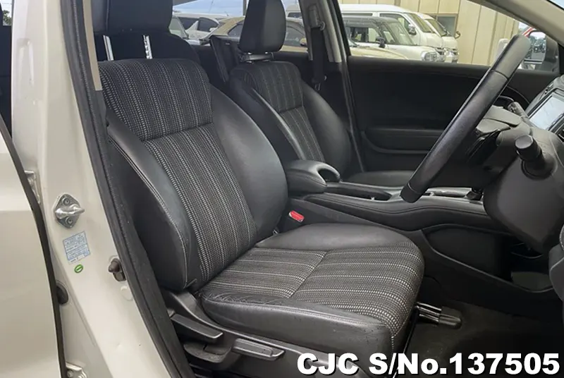 2016 Honda / Vezel Stock No. 137505