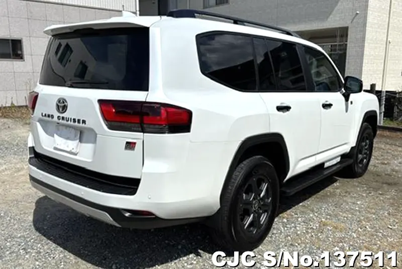 2025 Toyota / Land Cruiser Stock No. 137511