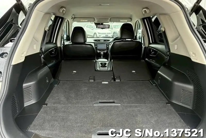 2020 Nissan / X-Trail Stock No. 137521
