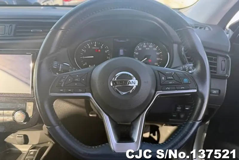 2020 Nissan / X-Trail Stock No. 137521