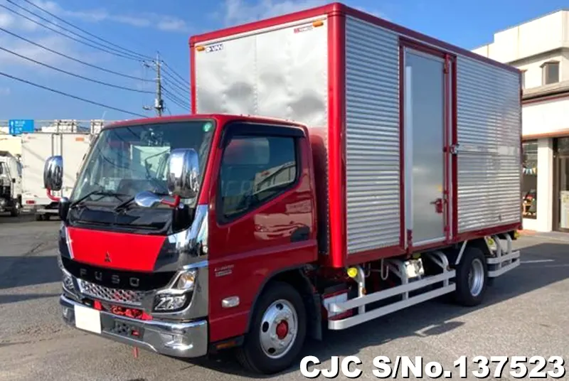 2025 Mitsubishi / Canter Stock No. 137523