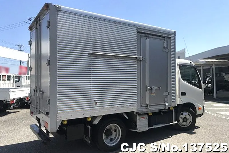 2022 Hino / Dutro Stock No. 137525