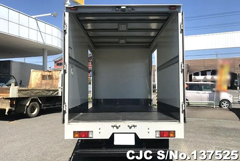 2022 Hino / Dutro Stock No. 137525