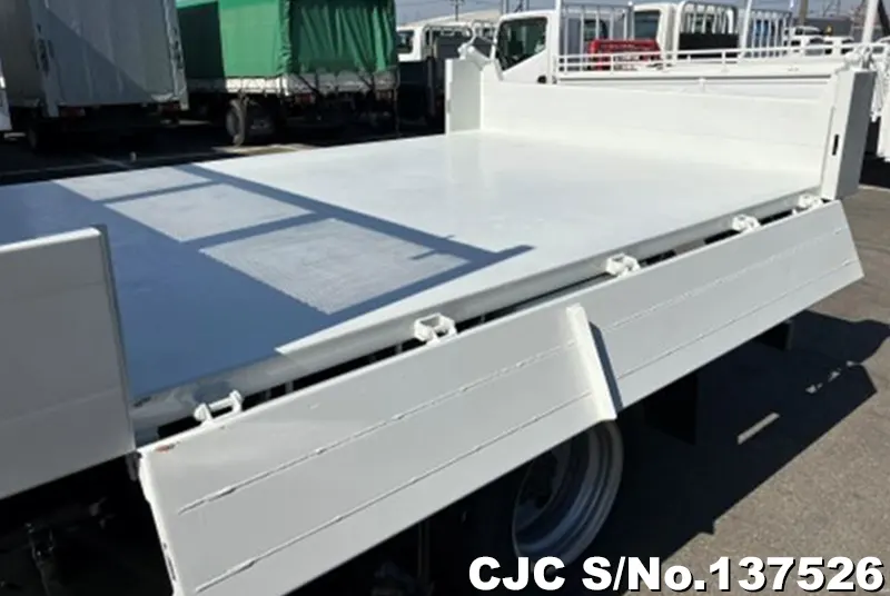 2016 Isuzu / Elf Stock No. 137526