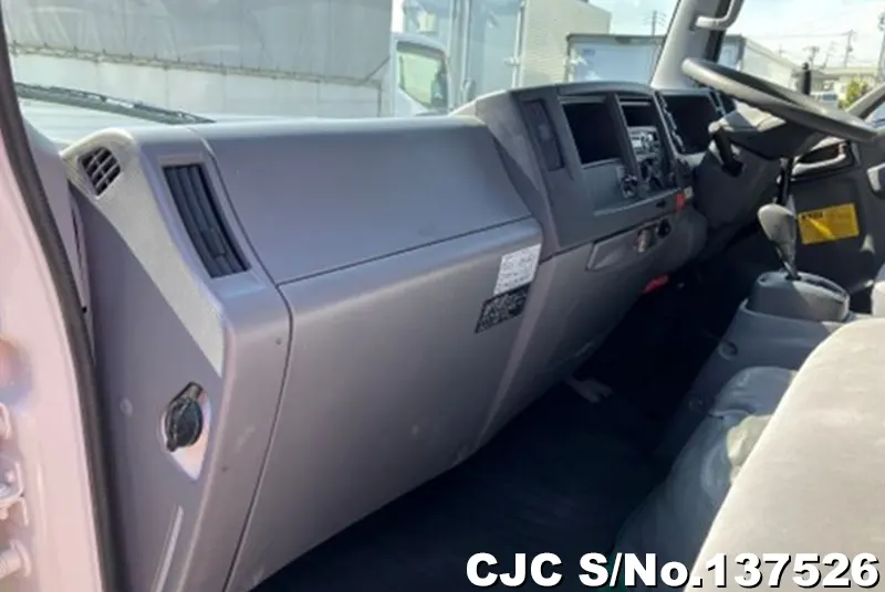 2016 Isuzu / Elf Stock No. 137526