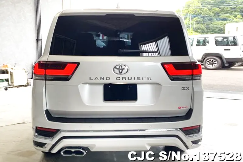 2025 Toyota / Land Cruiser Stock No. 137528