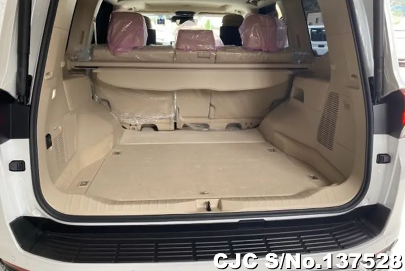 2025 Toyota / Land Cruiser Stock No. 137528