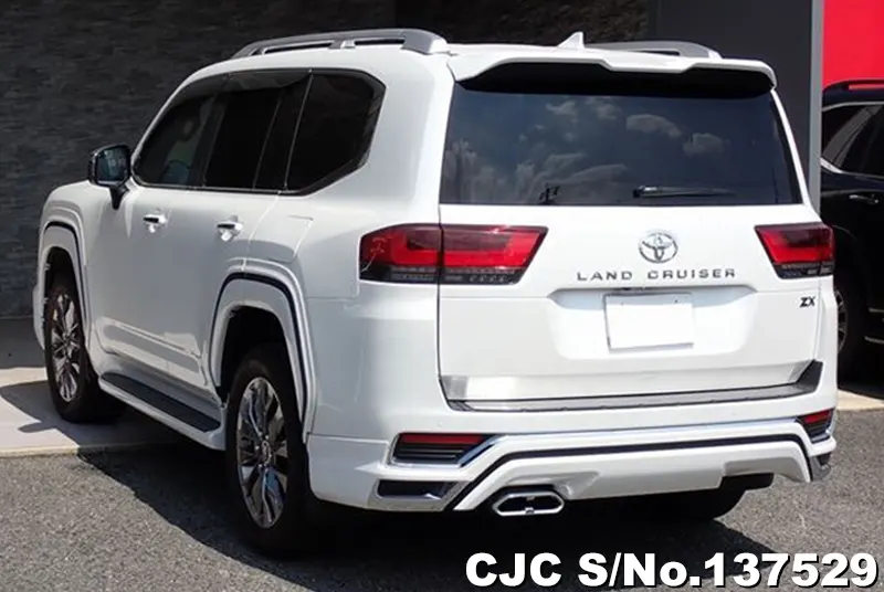 2024 Toyota / Land Cruiser Stock No. 137529