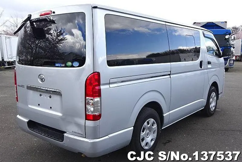 2017 Toyota / Hiace Stock No. 137537