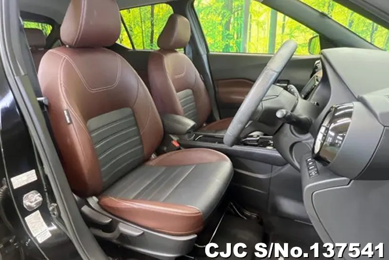 Nissan Kicks in Black for Sale Image 1
