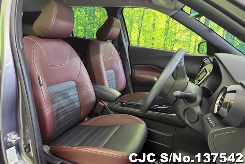 Nissan Kicks in Gray for Sale Image 6