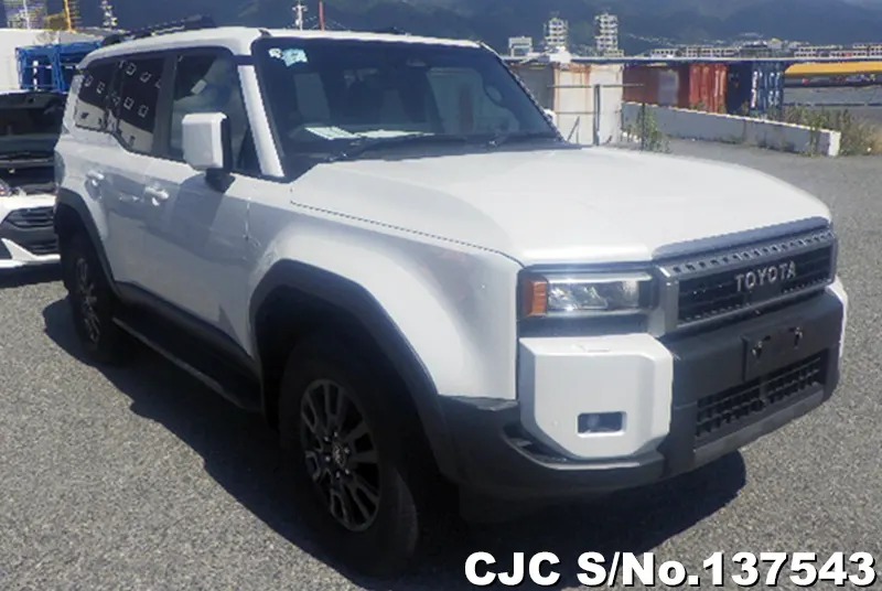 Toyota Land Cruiser 250 in Pearl for Sale