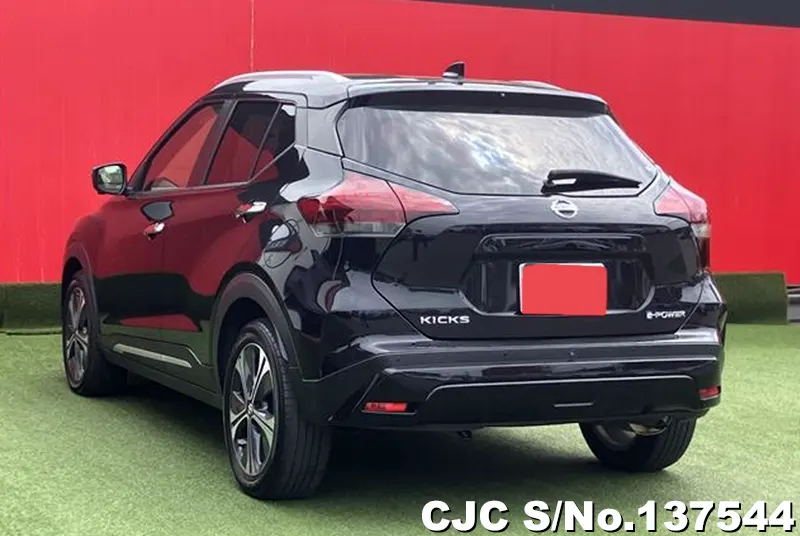 2023 Nissan / Kicks Stock No. 137544