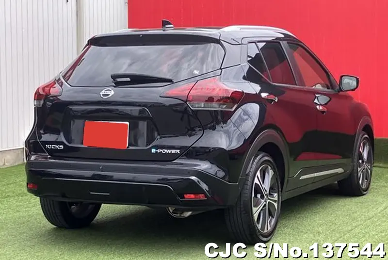 2023 Nissan / Kicks Stock No. 137544