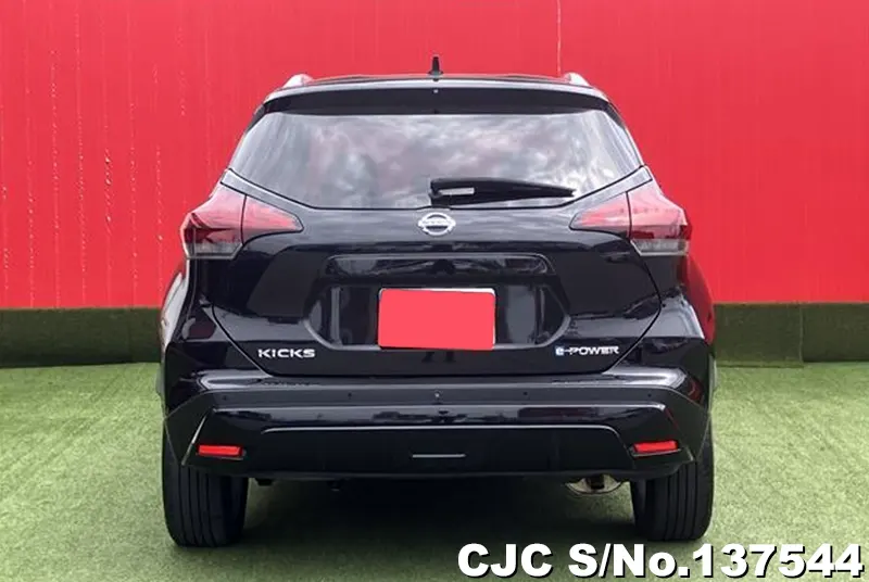 2023 Nissan / Kicks Stock No. 137544