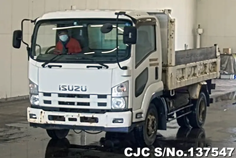 2014 Isuzu / Forward Stock No. 137547
