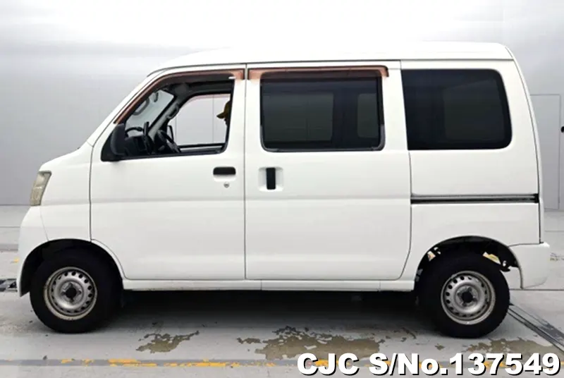 2011 Daihatsu / Hijet Stock No. 137549