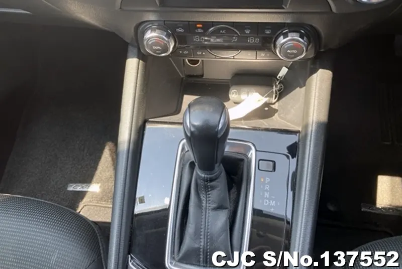 Mazda CX-5 in White for Sale Image 4