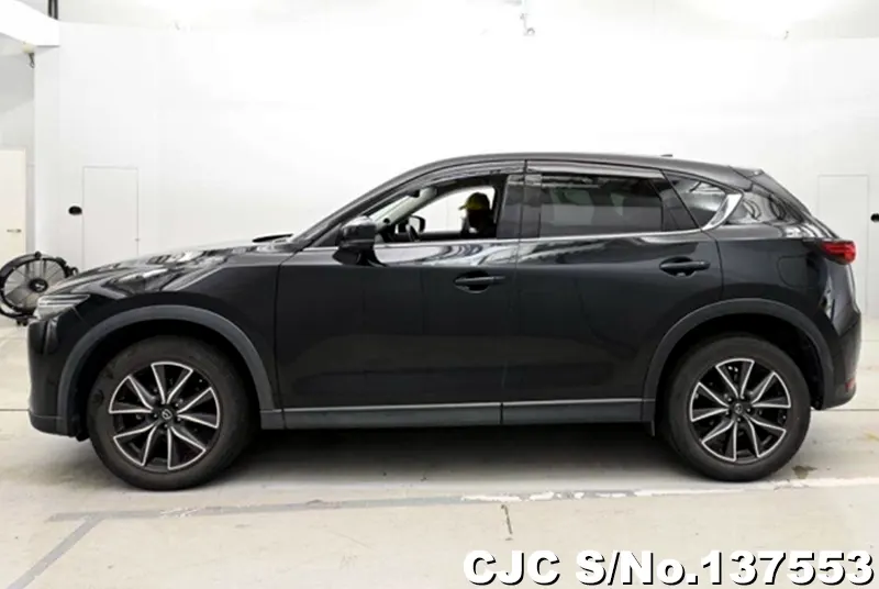 Mazda CX-5 in Black for Sale Image 5