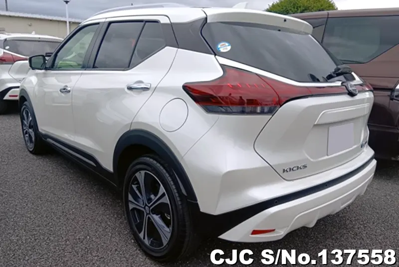 2024 Nissan / Kicks Stock No. 137558