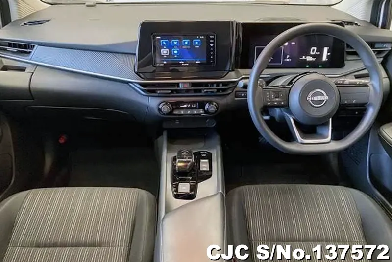 Nissan Note in White for Sale Image 6