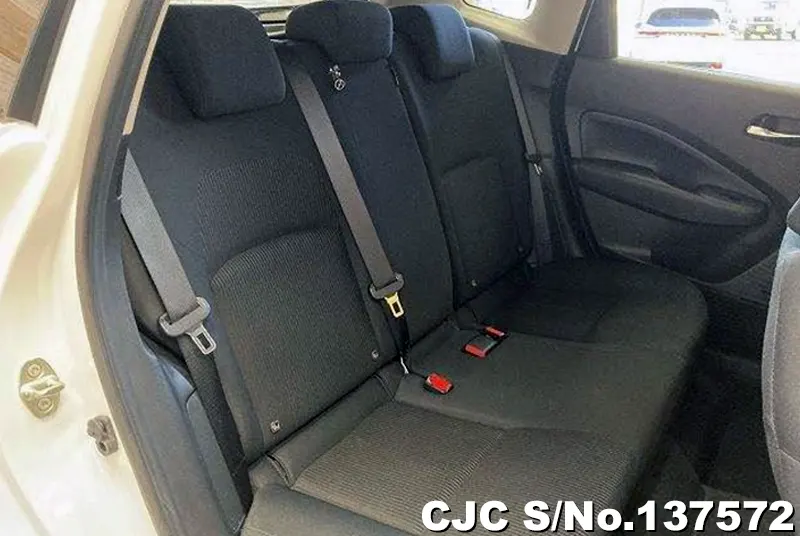 Nissan Note in White for Sale Image 8