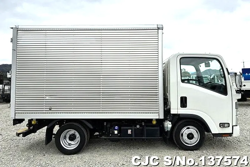 2021 Isuzu / Elf Stock No. 137574