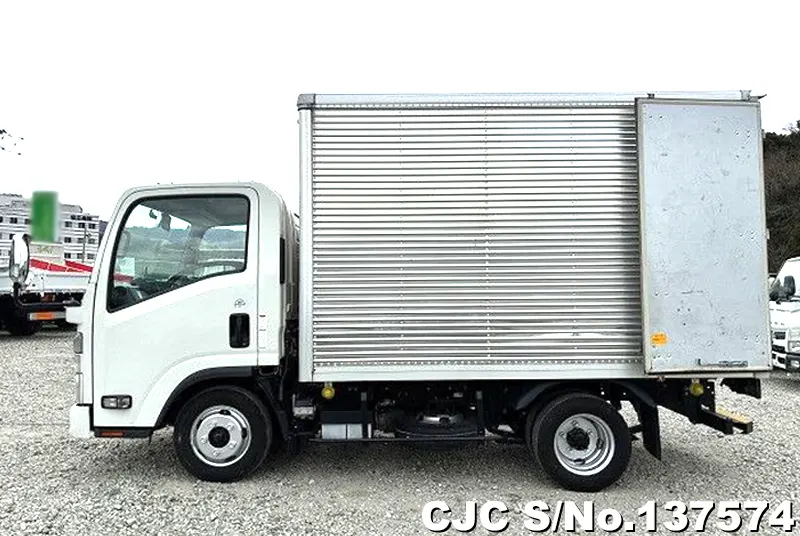 2021 Isuzu / Elf Stock No. 137574