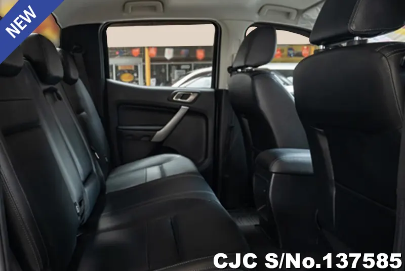 Ford Ranger in Black for Sale Image 9