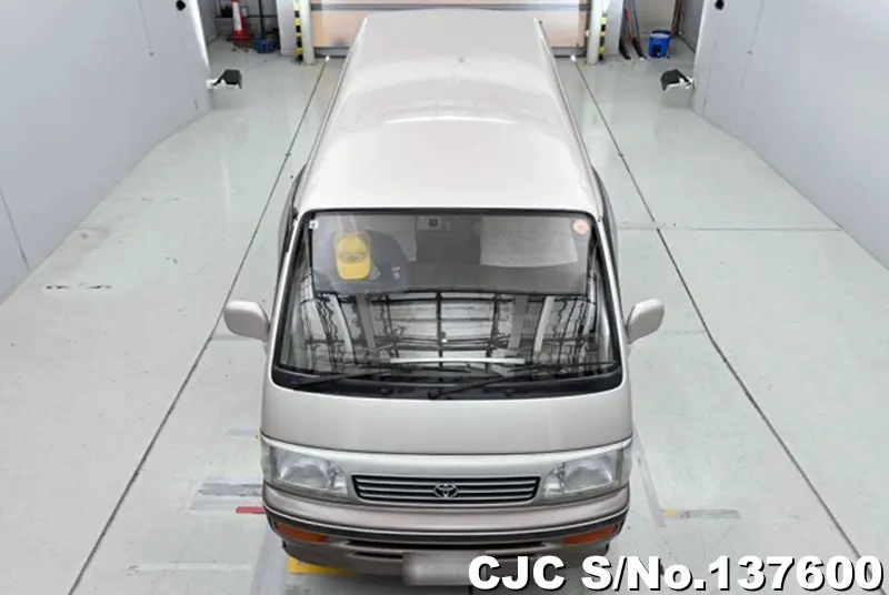 1995 Toyota / Hiace Stock No. 137600